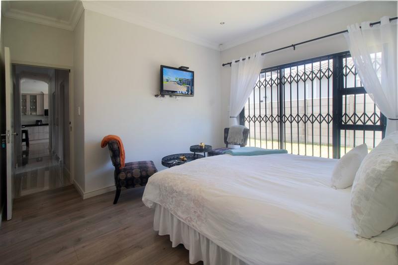 3 Bedroom Property for Sale in Parklands North Western Cape